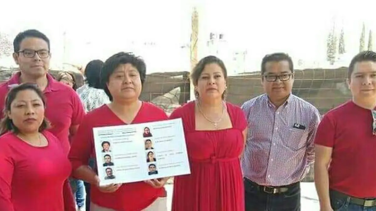 PLANILLA ROJA TEHUACAN - Cortesía Amborcio Jiménez